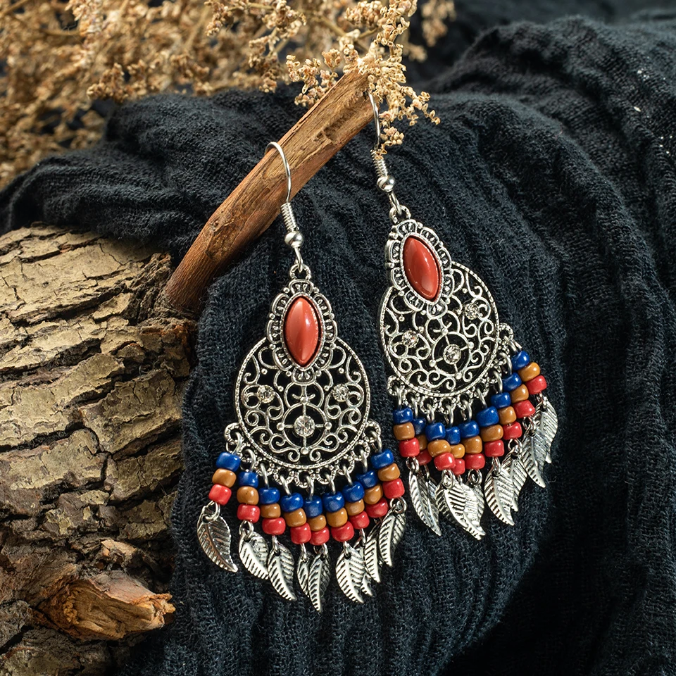 

Charming National Dream Catching Style Shaped Leaves Dangling Silver Carving Round 2019 Fashion For women Jewelries Earrings