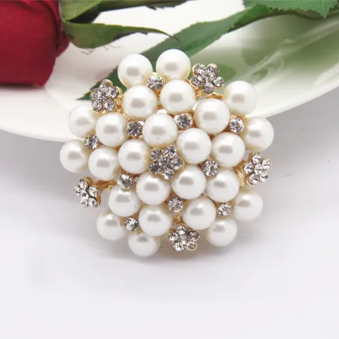 

May Day Special Offer Man-made Diamond Spring Circle Pearl Flower Brooch Ladies' Celebrity Style Style