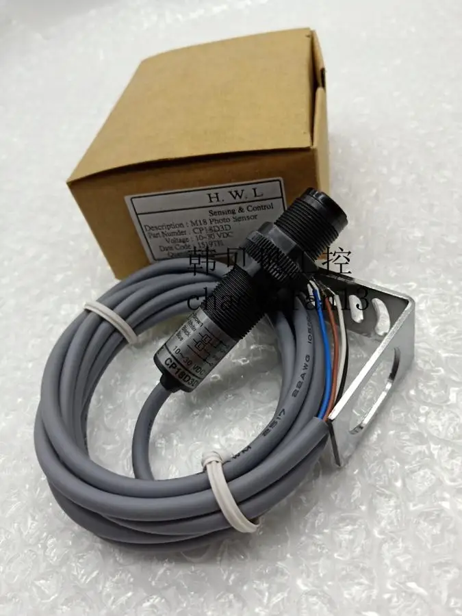 

Новый оригинальный фотоэлектрический переключатель CP18D1D CP18D3D
