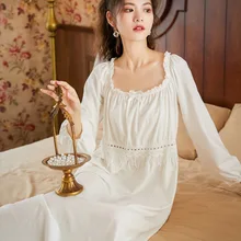 

Ladies Vintage Long Nightgowns Palace Long Sleeve Sleepwear Women Lace Nightdress Sexy U Neck Nightwear Night Shirts Negligee