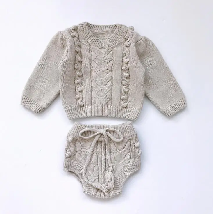 Вязаный комплект из 2 предметов для маленьких девочек, свитер+ шорты, модные осенне-зимние костюмы с помпонами для девочек 0-3 лет, HH661