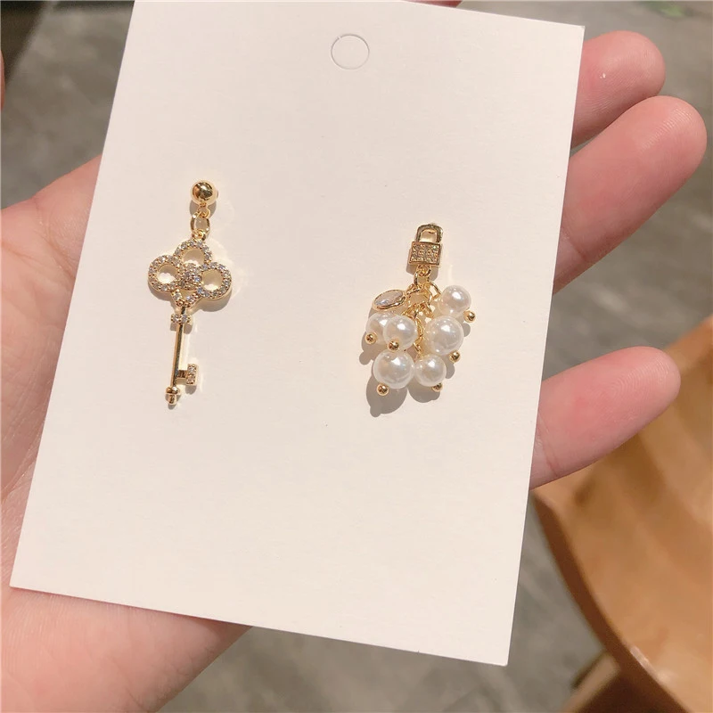 1 пара/ стиль S925 Серебряная игла асимметрия AB ключ жемчужные серьги женские Супер серьги Фея веб знаменитости