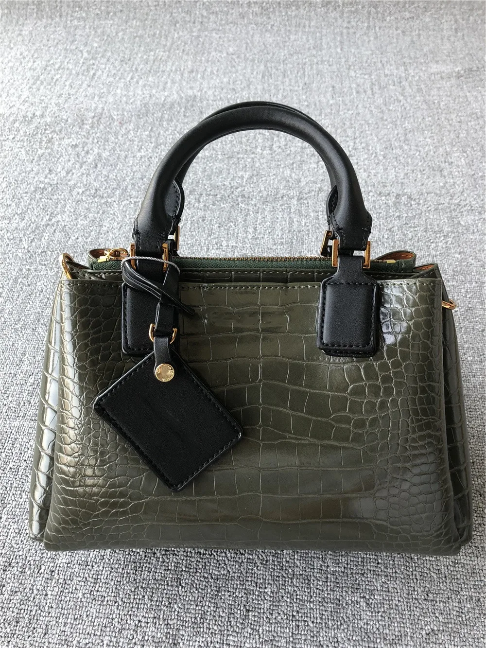 

2020 new women's bag PU leather solid color Boston bag mixed color solid color ladies hand ladle shoulder messenger bag