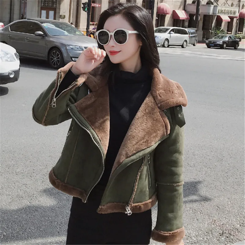Billig MUMUZI Faux Fell dicke Parkas Winter warme mode Oberbekleidung Frauen 2019 Streetwear faux Schaffell Mäntel weibliche armee Grün Jacken