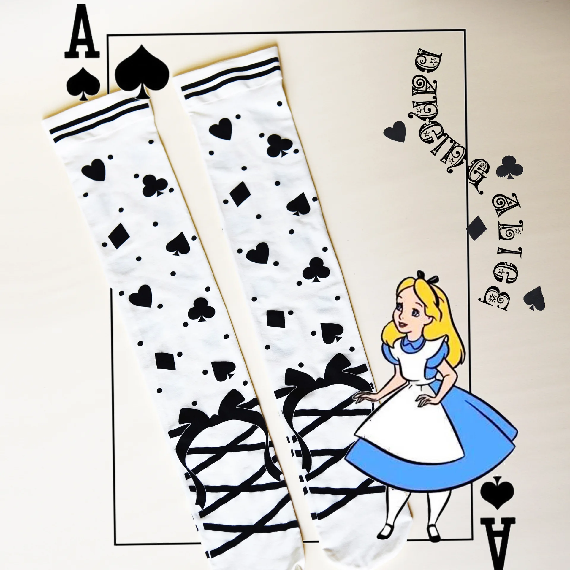 

Lolita Poker Printed Women's Fashion In Tube Socks Spades Clubs Diamonds Design Knee Highs Alice Style Bowknot Nylon Media Corta