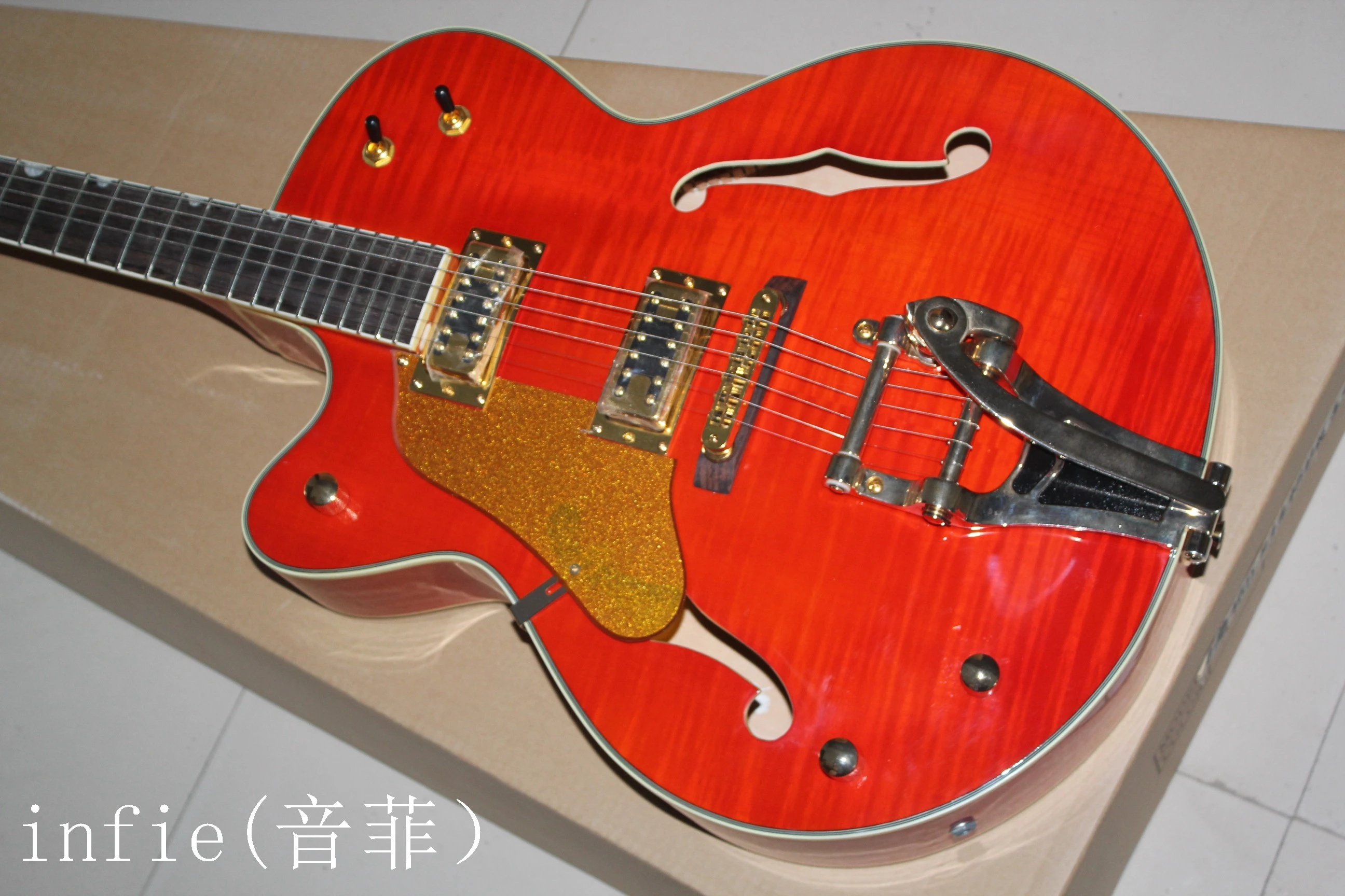 Высокое качество левшей гитара Falcon JAZZ Полу полый с тремоло красная электрическая гитара
