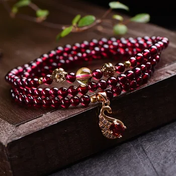 

Wholesale Natural Garnet Bracelets Ladies Burgundy Garnet Bracelets Inlaid Red Corundum Swan Pendant Jewelry Gifts