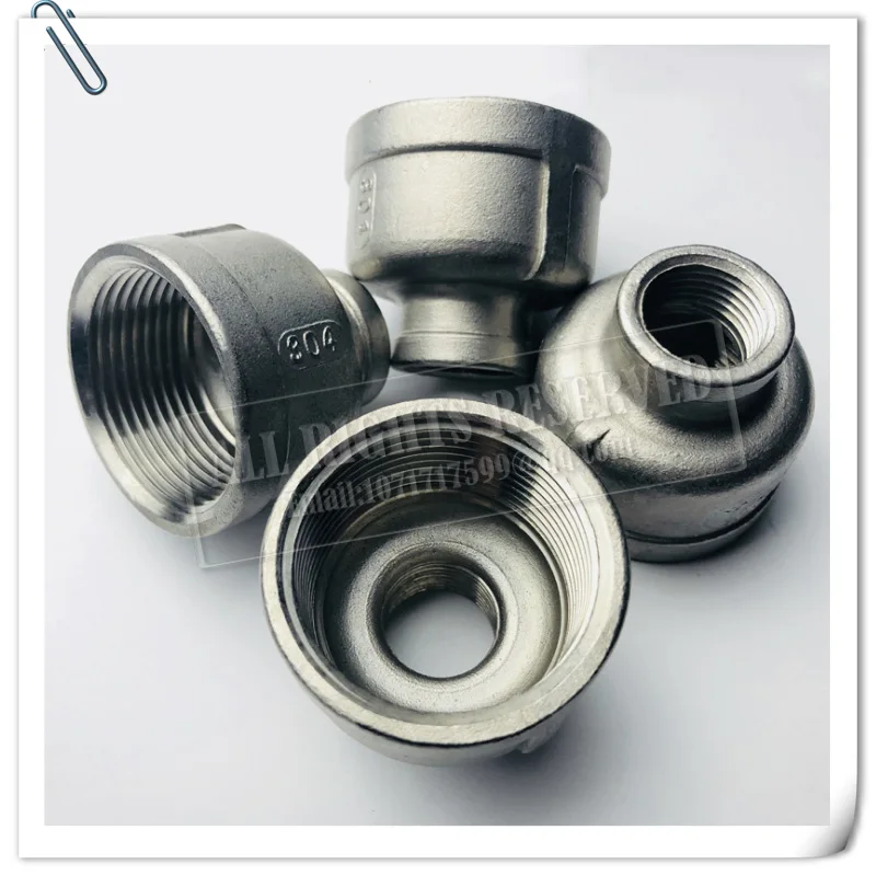 Stainless Steel 304 Cast Pipe Fitting, Reducing Coupling, Class 150, 1" X 1/2" NPT Female afbeelding
