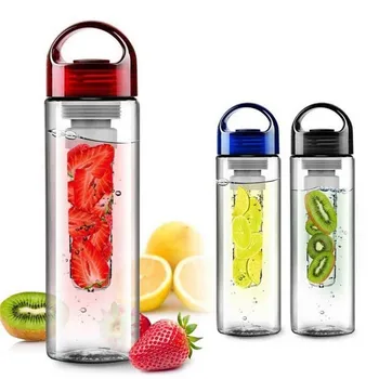 

700ml Plastic Fruit Infuser Juice Shaker Sports Lemon Water Bottle Ourdoor Tour Hiking Portable Drinkware Climbing Camp Bottles