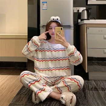 

Winter New Style Loose Sweet Cute Thick Color Corrugated Long-sleeved Pajamas + Trousers Two-piece Casual Home Clothes Women