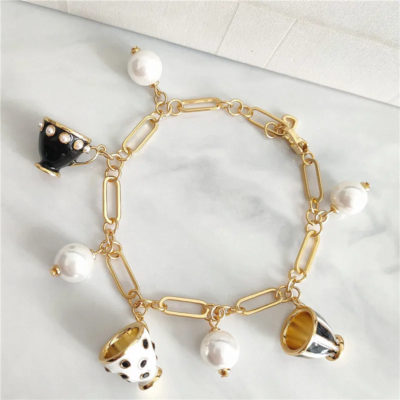 Europe and the United States jewelry wholesale simple glazed teacup set pearls more than falling bracelets bracelet