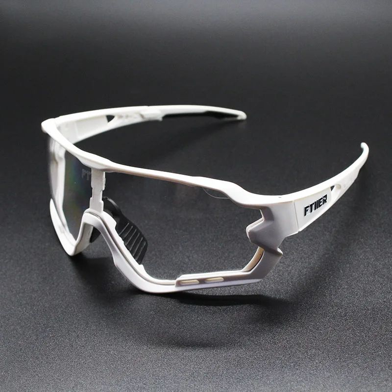 Photochromic Sunglasses Auto Lens TR90 Sports Cycling Discoloration Glasses Men 