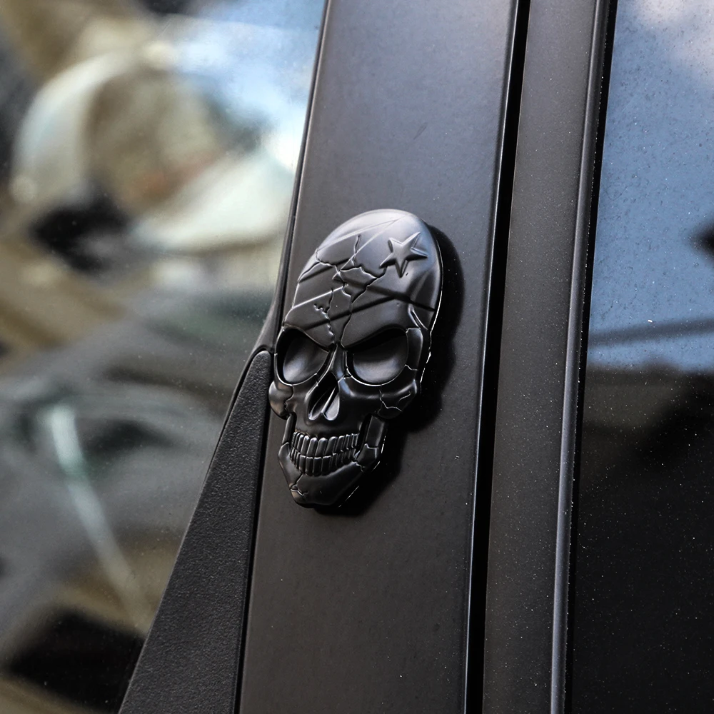 Deselen Metal Skull Decor Stickers, 3D Heavy Duty Car Stickers and Decals  for Motorcycle Helmet Automotive Laptop Halloween or Truck Decals for Men