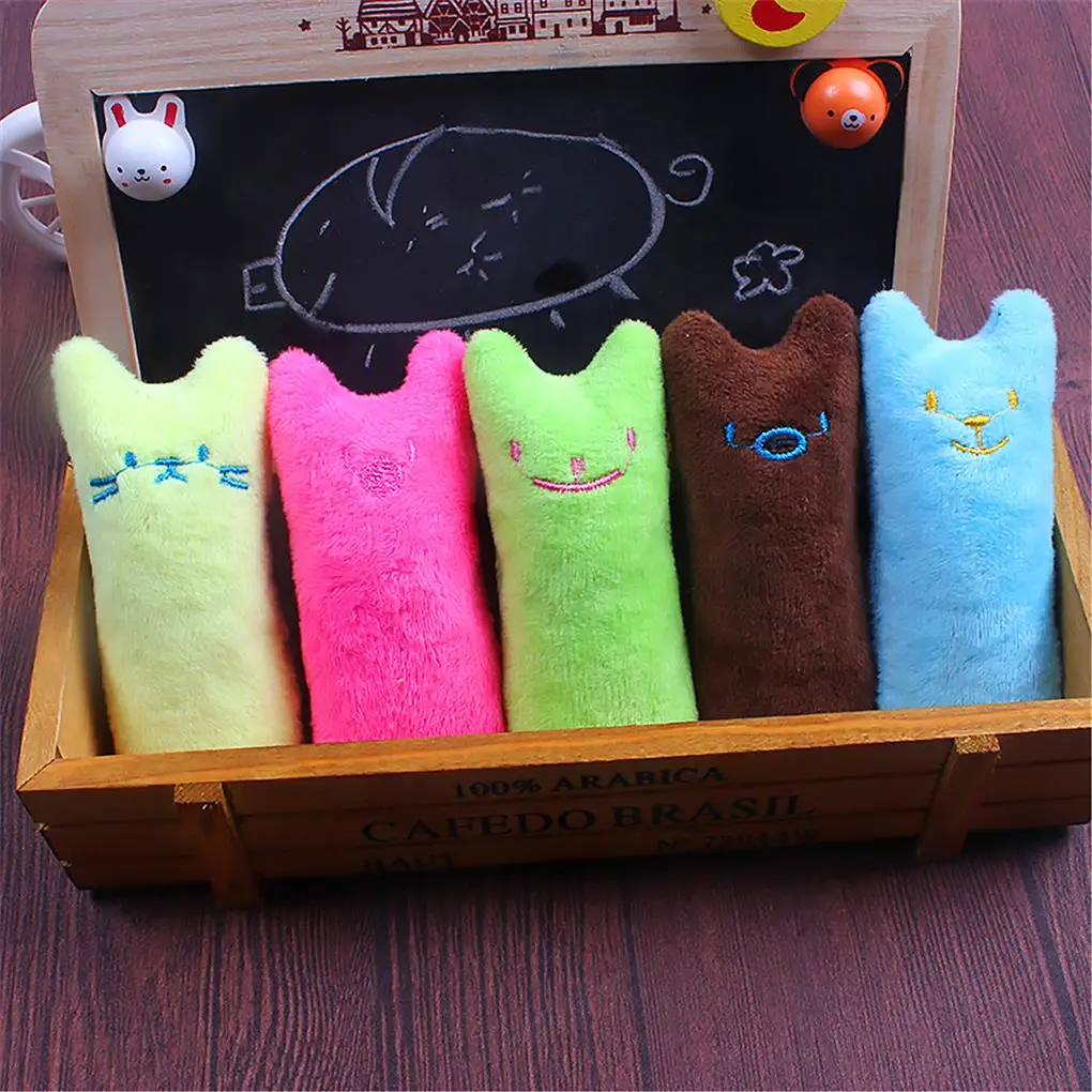 Teeth Grinding Catnip Toys Scratch Little Finger Pillow Crazy Pet Chewing Toy Funny Interactive Plush Cat Toy