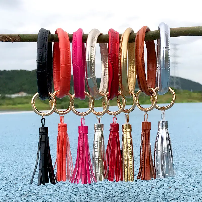 

JUST FEEL 2019 New PU Leather O KeyChains Circle Cute Same Color Tassel Wristlet Keychain Wholesale Women Girls Gift Accessories