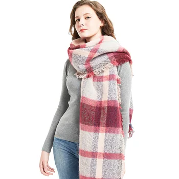 

2019 European and American autumn and winter new circle sand diagonal lattice scarf lady thickened grid neck shawl
