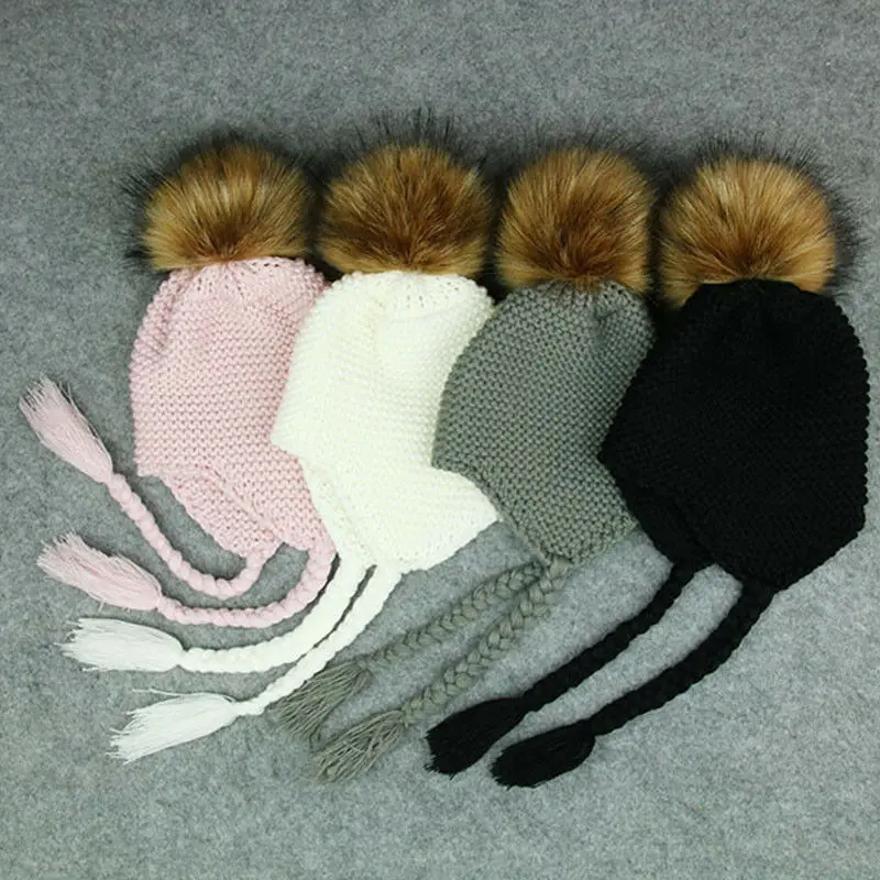 CuteToddler/зимняя теплая вязаная шапочка унисекс с меховым шаром для девочек и мальчиков, шапка с наушниками, аксессуары для детей, подарок для детей, черный цвет