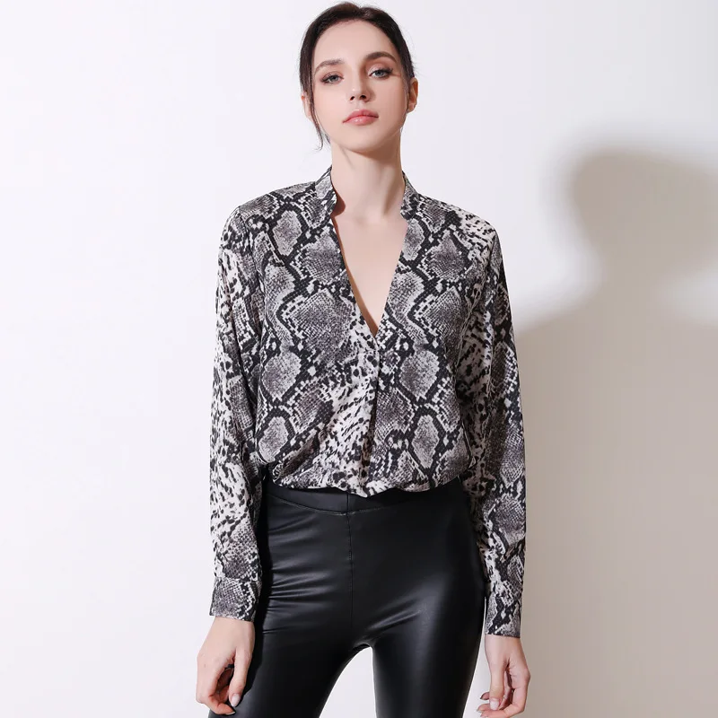 

Forefair Snake Animal Print Blouse and Shirt Long Sleeve Casual Plus Size V Neck Serpentine Fashion Women Blouses Autumn 2019