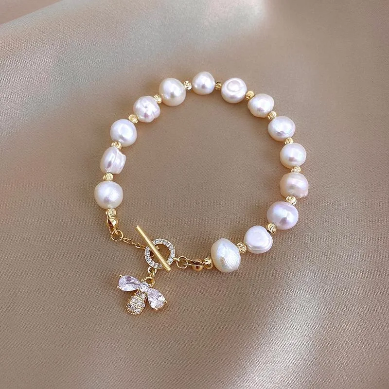 Pearl String Bracelet For Woman Zircon Bee Pendant Jewelry