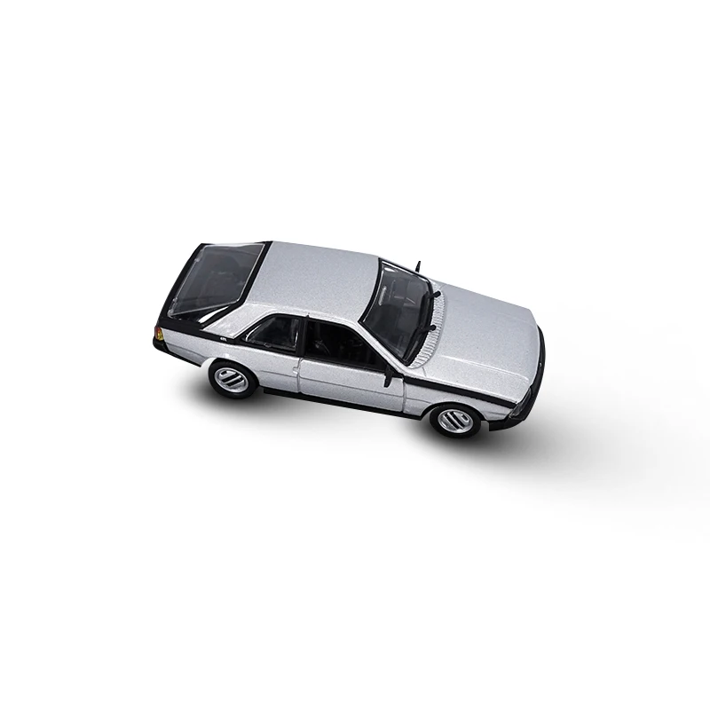 1:43 Renault Fuego Alloy Model Car Static high simulation Metal Model Vehicles For Collectibles Gift