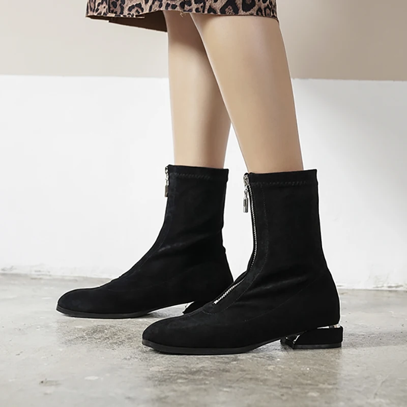 E TOY WORD autumn Booties women's front zipper leather thick heel boots wild Martin boots women plus velvet Low-heeled boots E TOY WORD autumn Booties women's front zipper leather thick heel boots wild Martin boots women plus velvet Low-heeled boots