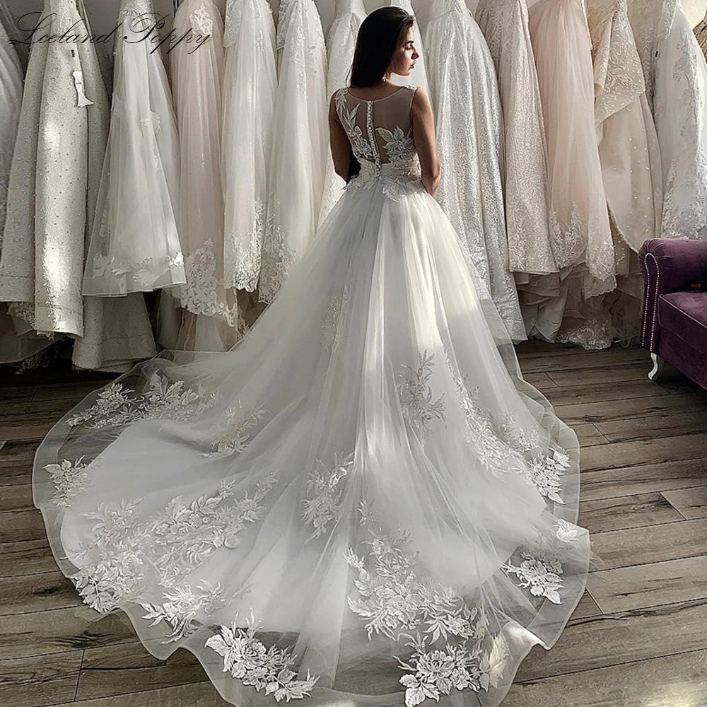 Lceland Poppy A-line Tulle Wedding Dresses Scoop Neck Floor Length Bridal Gowns Sleeveless Lace Appliques Vestido de Noiva | Свадьбы и