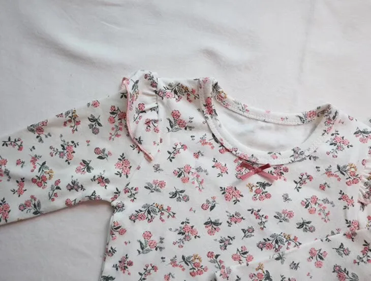 Пижамы для девочек; комплект одежды с цветочным рисунком; хлопковый комплект одежды для маленьких девочек