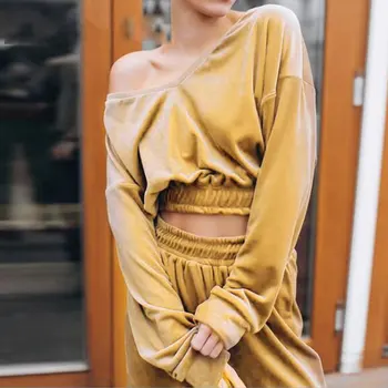 

Autumn Winter Women's Suede Suits Mid Line Tracksuit Long Sleeve O-neck Pullover Tops+Pant 2 Piece Set Khaki Black