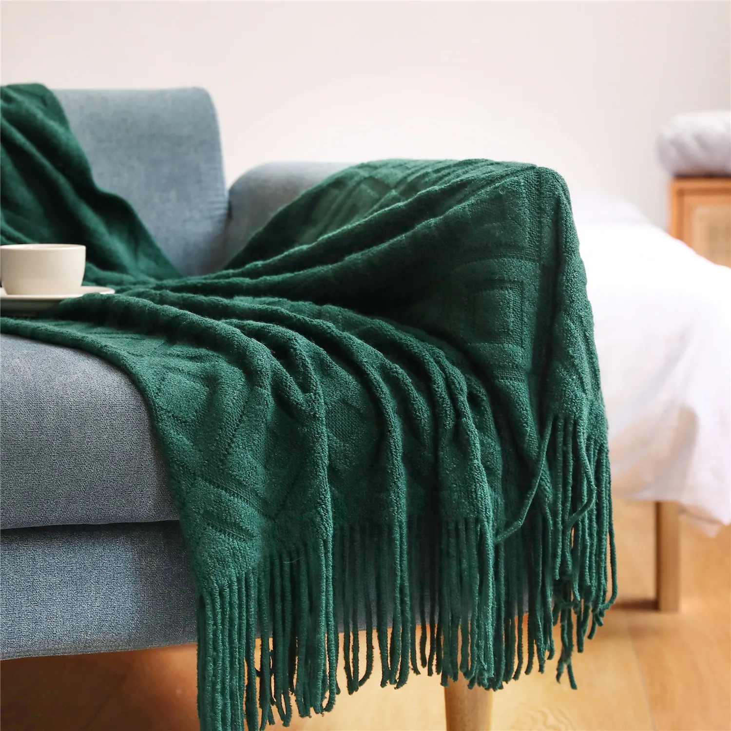 Textile City Diamond Shaped Cashmere Sofa Blanket Solid Winter Thickened Knitting Tassels Blanket Office Nap Jacquard DIY Towel