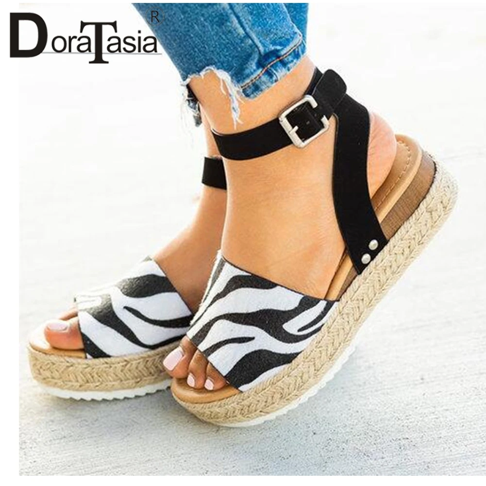 

DORATASIA Big Size 35-43 Cool Girls Leopard Prints Sandals Wedges Heels Platform Summer Sandals Women 2020 Casual Shoes Woman