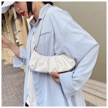 

Small Baguette Bags Women 2020 Summer Crocodile Pattern Shoulder Bags Shinny Designer Handbags Korean Stylish
