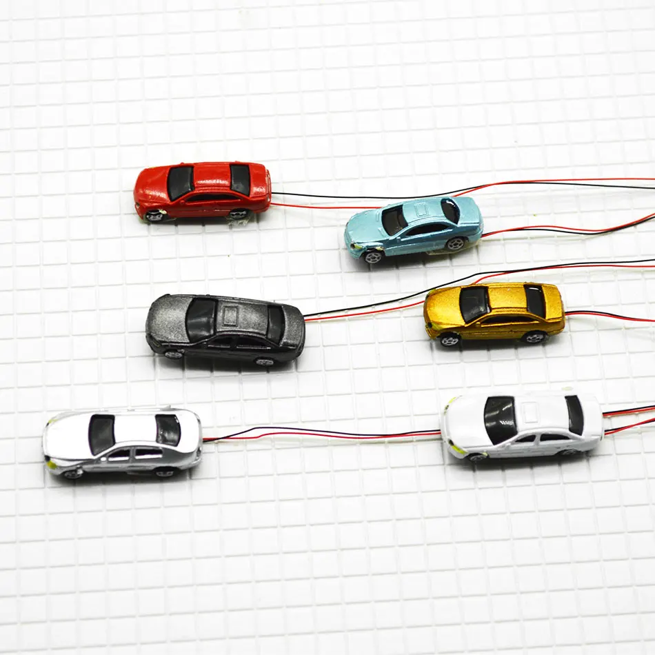 

Illuminated Model Car 1/200 Ratio Mini Toy Miniature Landscape Sand Table Scene Decoration Simulation Building Plastic Diorama