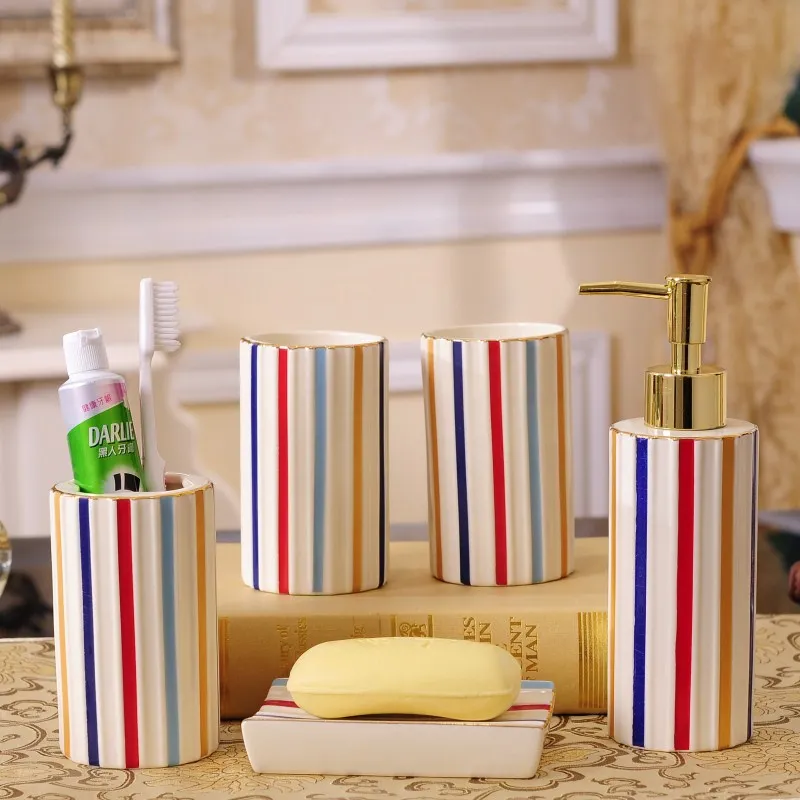Bathroom Accessories Set Ceramic Soap Dispenser Toothbrush Holder & Gargle Cups Soap Dishes Lavatory 5 Piece Set Wedding Gift