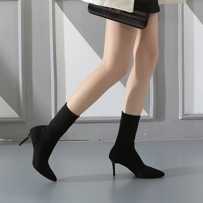 

Autumn 2019 Women's Martin Boots Elastic Socks Mid-barrel High Heel Knitting Mid-calf Pointed Toe