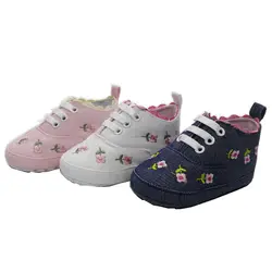 2019 г. Обувь для маленьких девочек белые цветочные кружева вышитые Мягкие Обувь для ползунков ходьба малышей горячая Распродажа детская