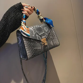 

Woman's Bag Luxury Scarf Decoration Handbags for Women 2020 Designer Snakeskin Pattern Shoulder Bags Female Crossbody Bag