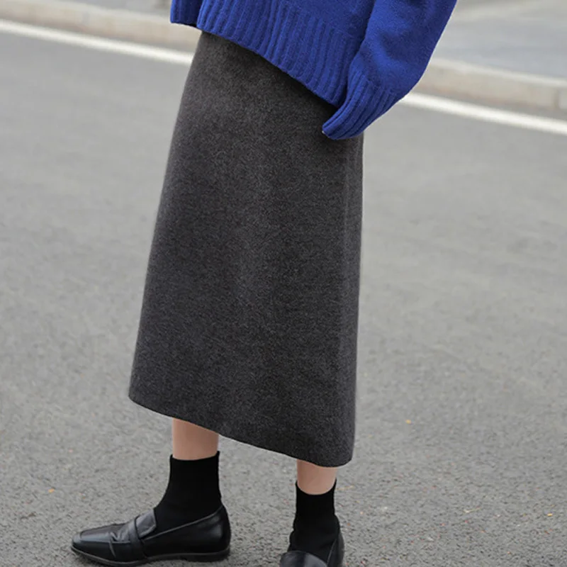 Autumn and winter women's skirt casual solid color knitted skirt