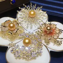 Рождественские подарки покрытые 4 шт. Броши с натуральным пресноводным жемчугом Броши для женщин