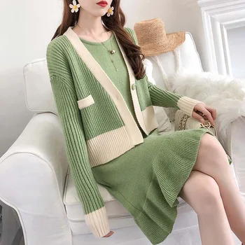 

Avocado green sweater dress two-piece female autumn and winter new 2019 small fragrance wind knitted jacket fashion suit