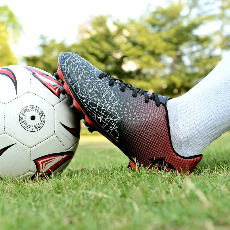 New Fashion Adults Soccer Shoes Outdoors Grass FG Football Shoes and Long Spike Cleats Sport Sneakers Football Boots