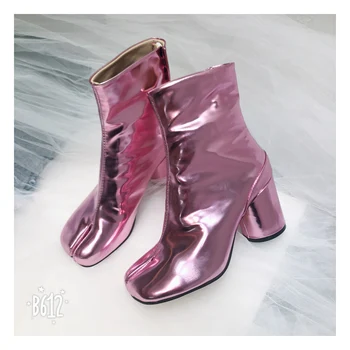 

Fashion Patent Leather Shiny Pink Short Split-toe Boots Women Luxury Chunky Block Heels Brand Designer Booties Botas Shoes Woman