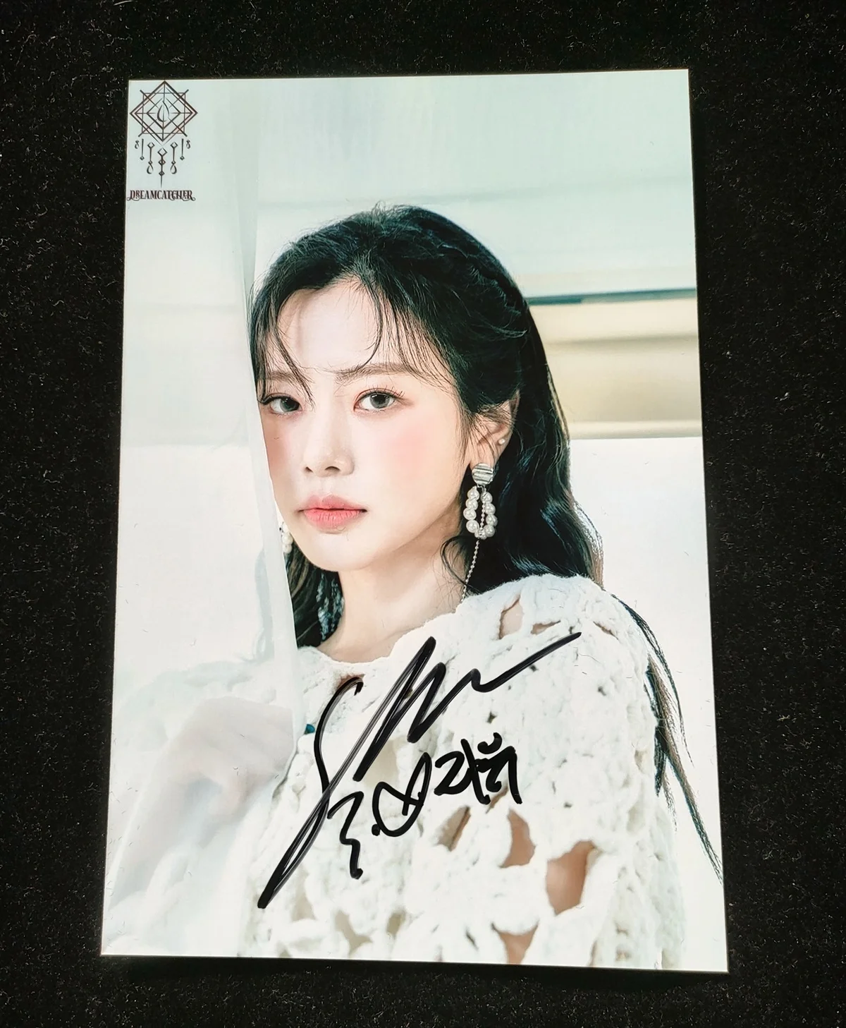 DREAMCATCHER Ji-U Autographed Signed Photo Pictures K-POP