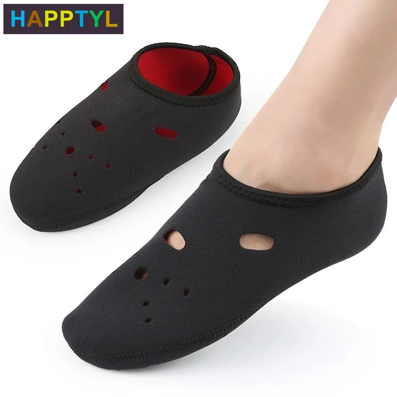 

HAPPTYL1Pair Water Socks Version Wetsuits Premium Neoprene Water Fin Sock Perfect for Water Sports, Snorkeling, Diving, Swimming