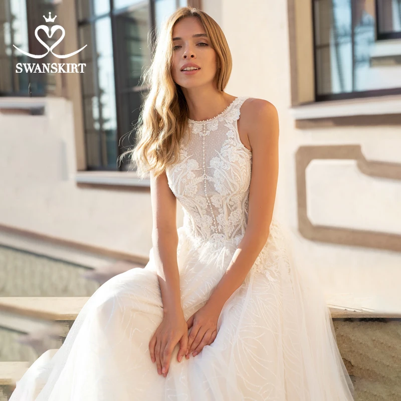 

Boho Beaded AppliquesWedding Dress O-Neck Sleeveless A-Line Court Train Vestido de novia Princess Swanskirt D115 Bridal Gown