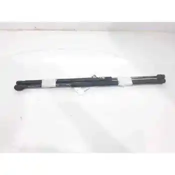 

689500F012 rear bumper shock absorbers/PORTON TOYOTA COROLLA VERSO (R1)