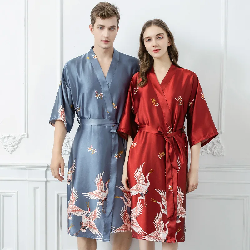 

Couples Stylish Men's Bathrobe Silk Kimono Long Sleeves Robe Chinese Lucky Dragon Print Pajamas Men Gown Bathrobe Men Homewear
