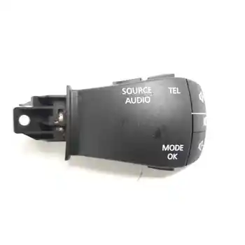

255520229R COMMAND MULTIFUNCTION RENAULT MEGANE IV GRANDTOUR