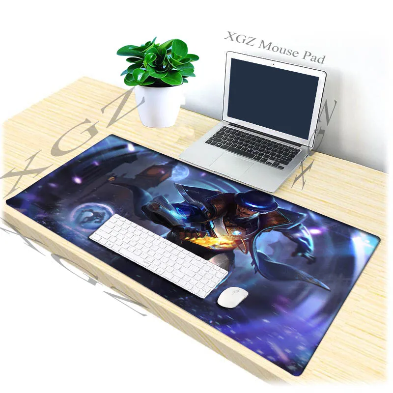 XGZ Anime Run Handsome Boy Customized Large Mouse Mat Locking Edge Computer Desk Non-slip Dota CSGO