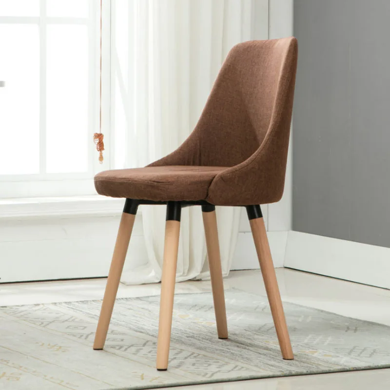 Обеденный стул из твердой древесины современный минималистичный досуг