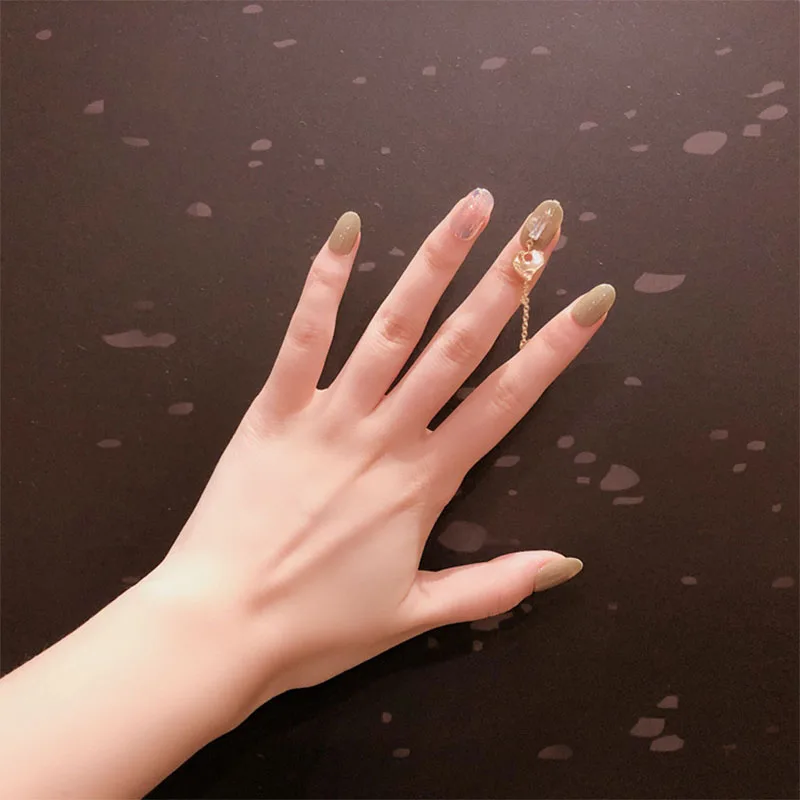 

24pcs press on nails Fashion Avocado Green Solid Color Golden nail art Chain Pendant Decor Cute Full Cover false nails with glue